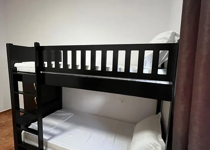 Havenwood Hostel Berat